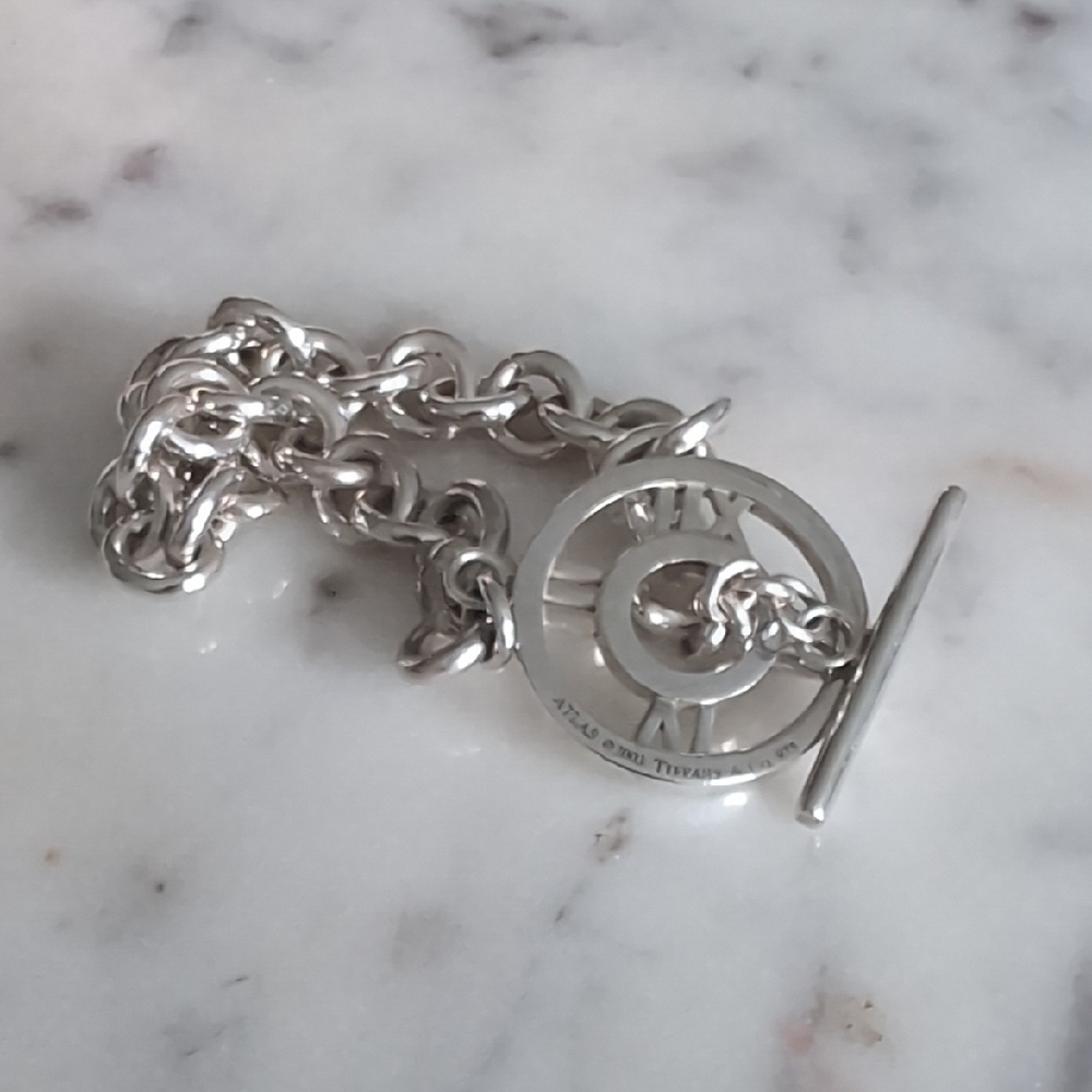 Tiffany & Co. Atlas toggle bracelet